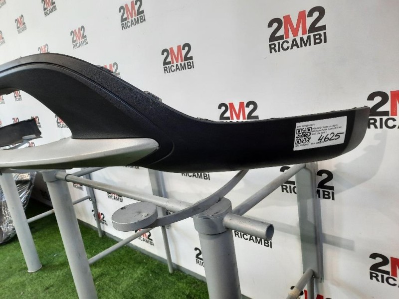 Modanatura Paraurti INF ANT 98108804VV Peugeot 5008 II 2017