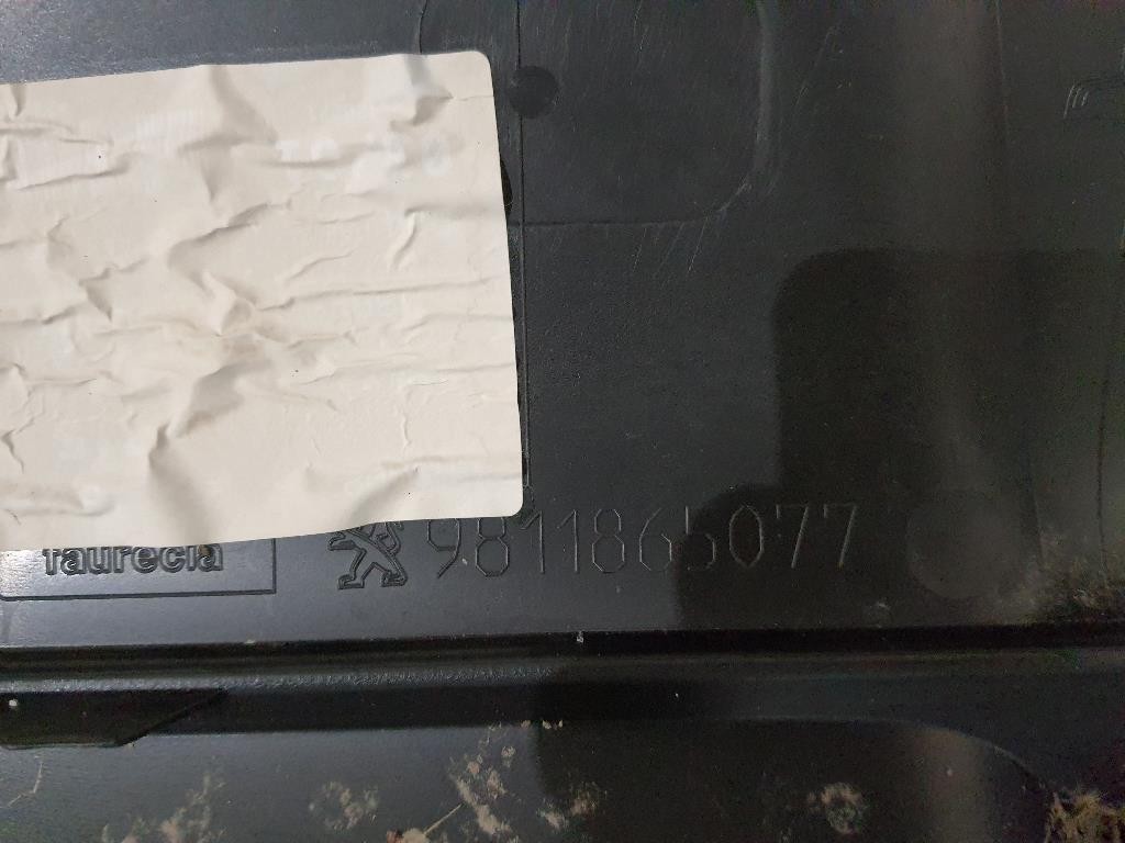 Modanatura Paraurti POST DX 9811865077 Peugeot 3008 II 2016