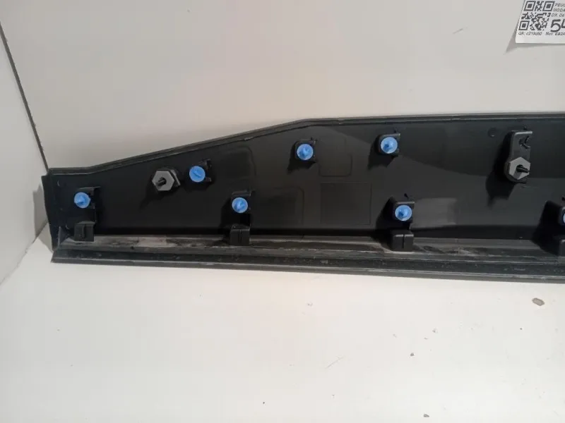 Modanatura Porta ANT DX 98397633XT Peugeot 2008 II 2023