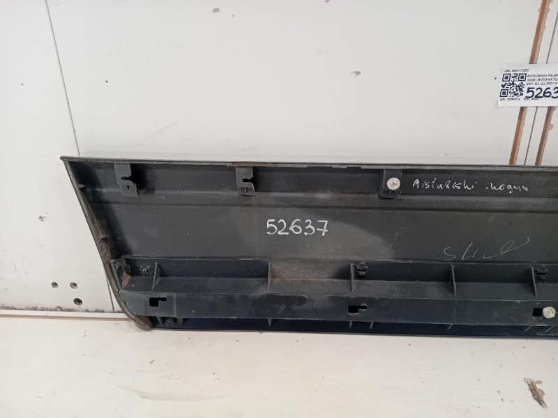 Modanatura Porta ANT SX MN117283 Mitsubishi Pajero III 2000