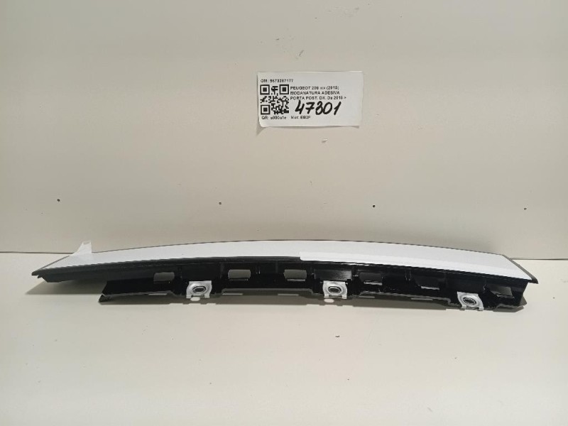 Modanatura Porta POST DX 9673287177 Peugeot 208 I 2015
