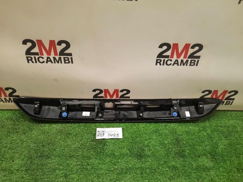 Modanatura Portello POST 848101807R Dacia Duster II 2018