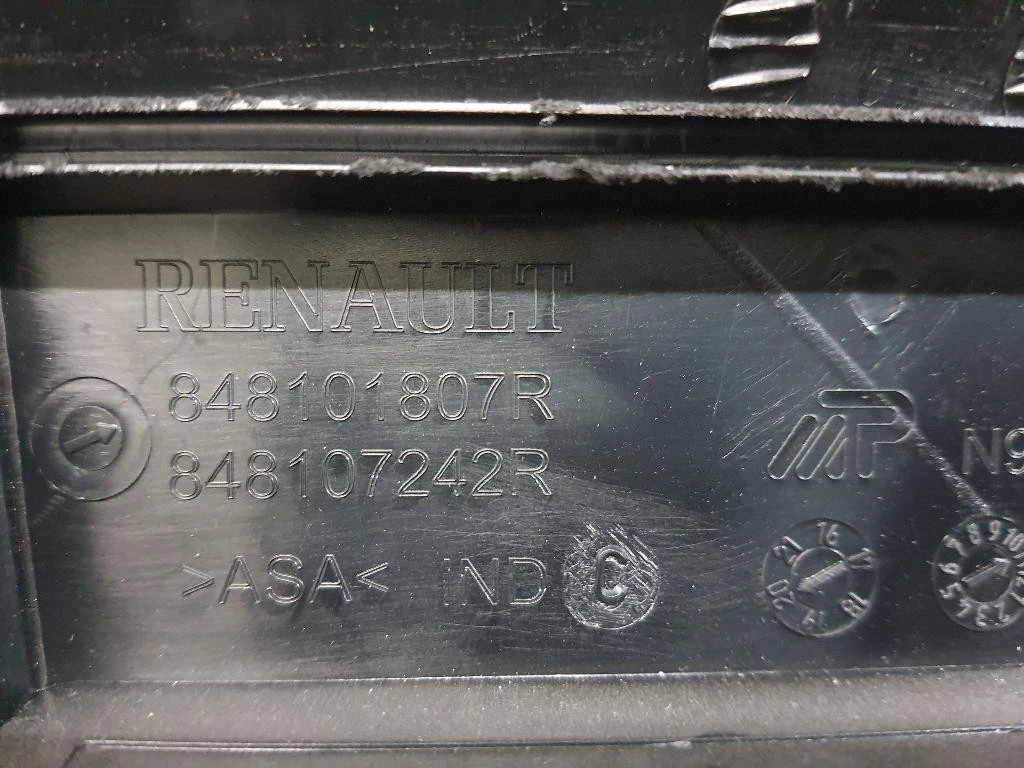 Modanatura Portello POST 848101807R Dacia Duster II 2018