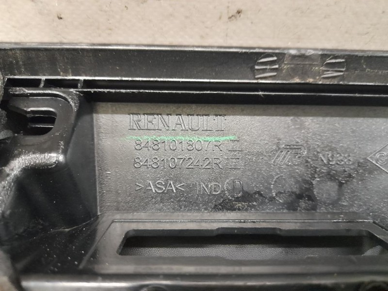 Modanatura Portello POST 848101807R Dacia Duster II 2018