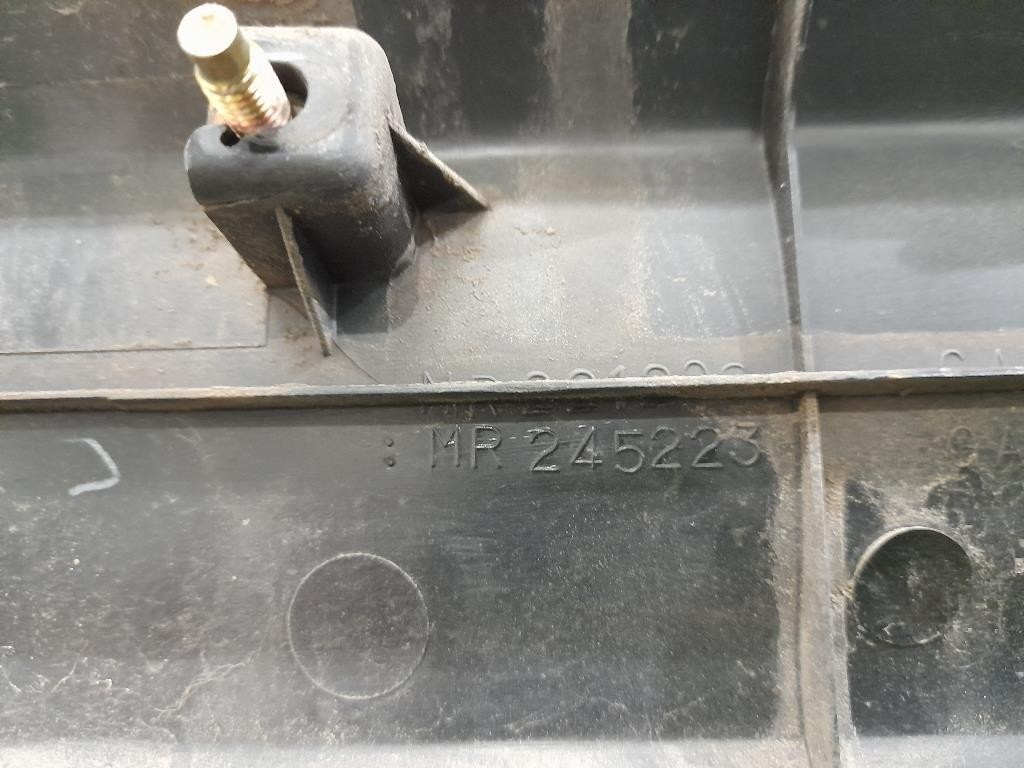 Modanatura Portello POST MR245223 Mitsubishi Pajero Sport 1998