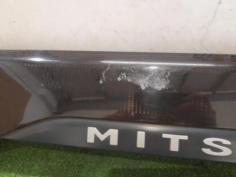 Modanatura Portello POST MR245223 Mitsubishi Pajero Sport 1998