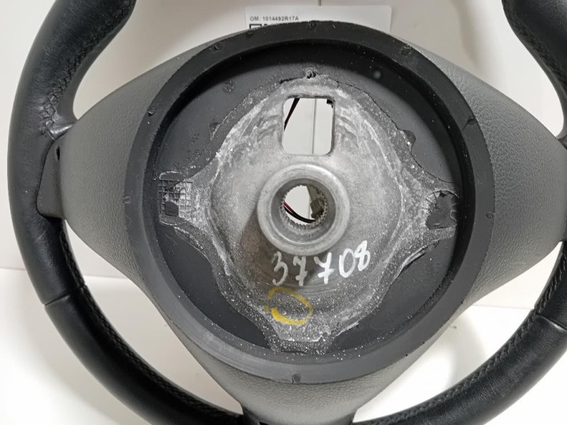 Volante 1014492R17A Alfa Romeo Giulietta 2010