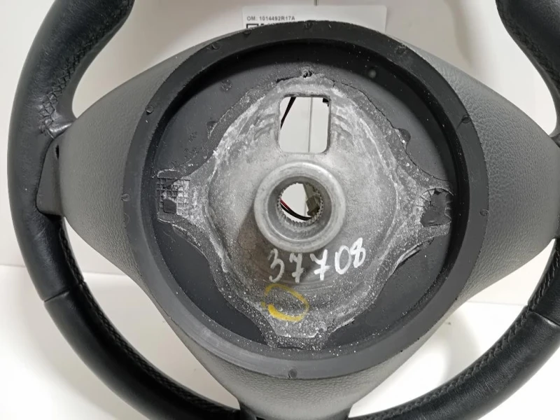 Volante 1014492R17A Alfa Romeo Giulietta 2010