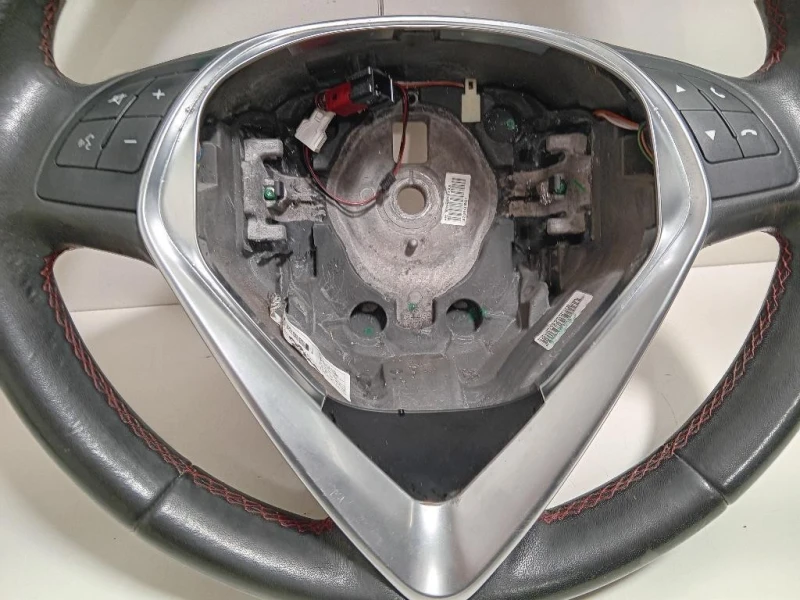 Volante Alfa Romeo Giulietta 2013