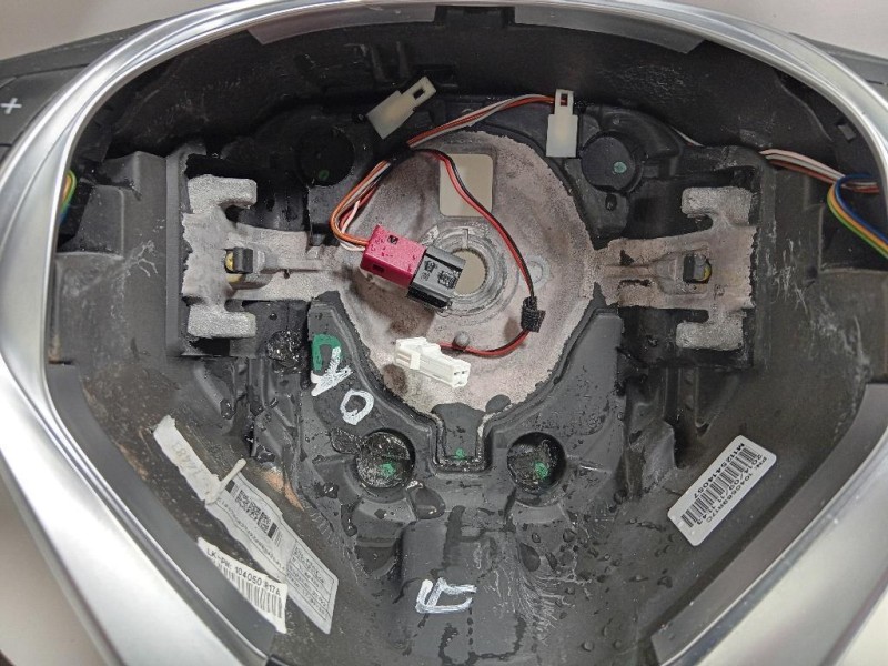 Volante 1040569R Alfa Romeo Giulietta 2013