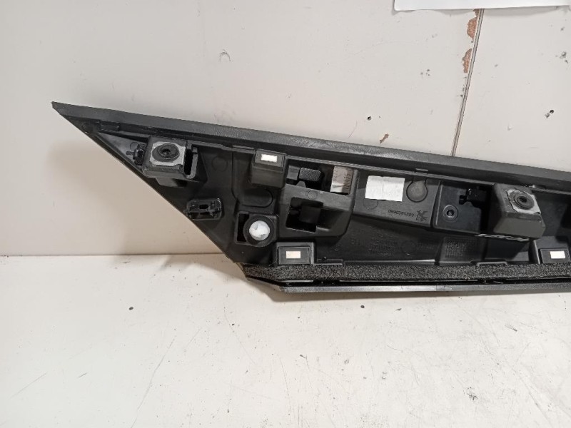 Modanatura Portello POST SX 9825829680 Peugeot 2008 II 2020