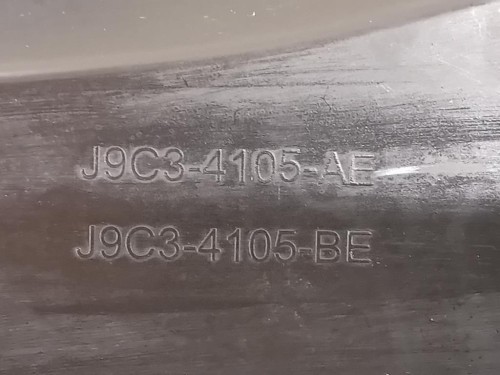 Modanatura Telaio Parabrezza SUP J9C3-4105-AE Jaguar E-pace 2017