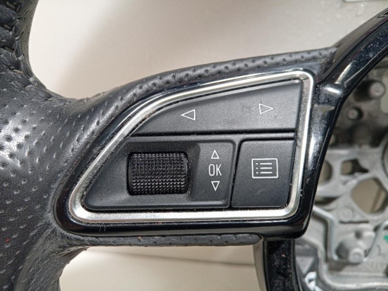 Volante 8X0 419 091 L Audi A1 8XA Sportback 2012