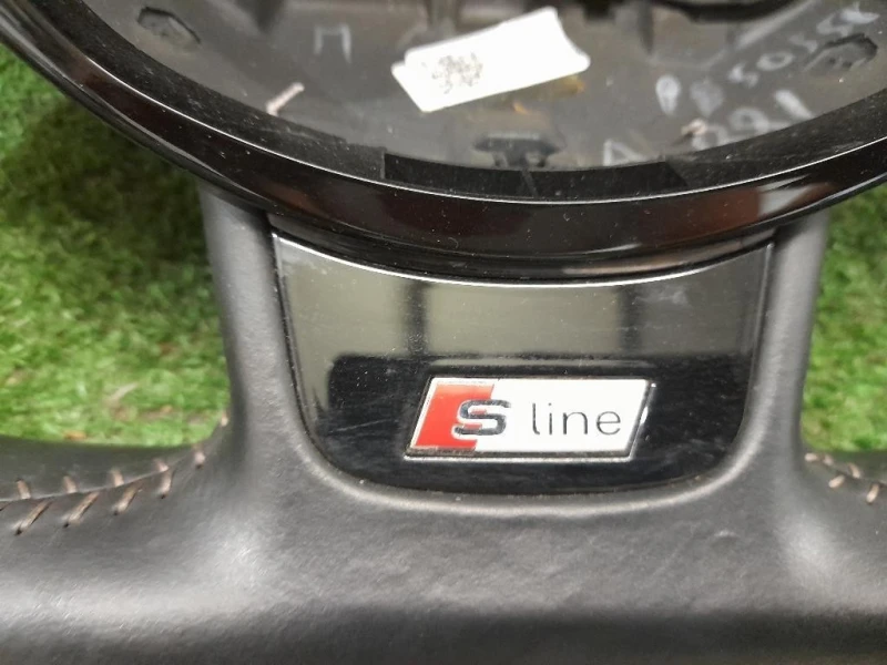 Volante 8V0419091S S LINE Audi A3 8VA Sportback 2012