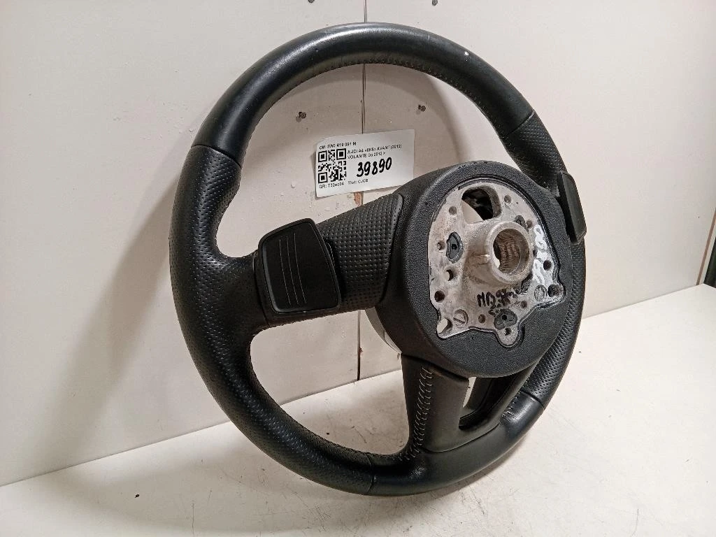 Volante 8W0 419 091 M Audi A4 8K5 Avant 2012