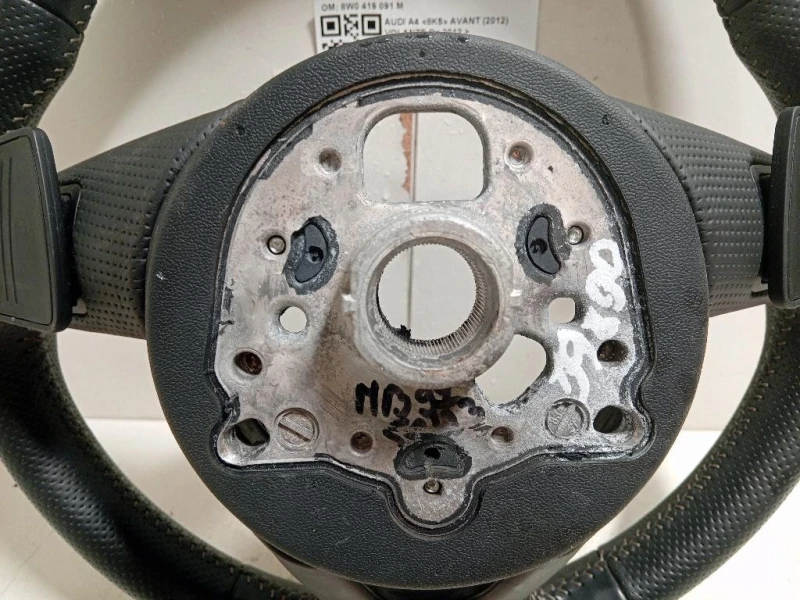 Volante 8W0 419 091 M Audi A4 8K5 Avant 2012
