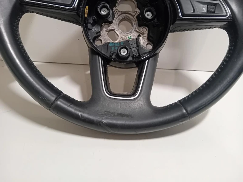 Volante 5654256968K0880201 Audi A4 8W2 2015