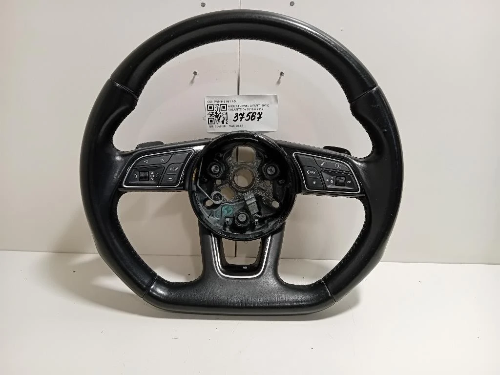 Volante 8W0 419 091 AD Audi A4 8W5 Avant 2015