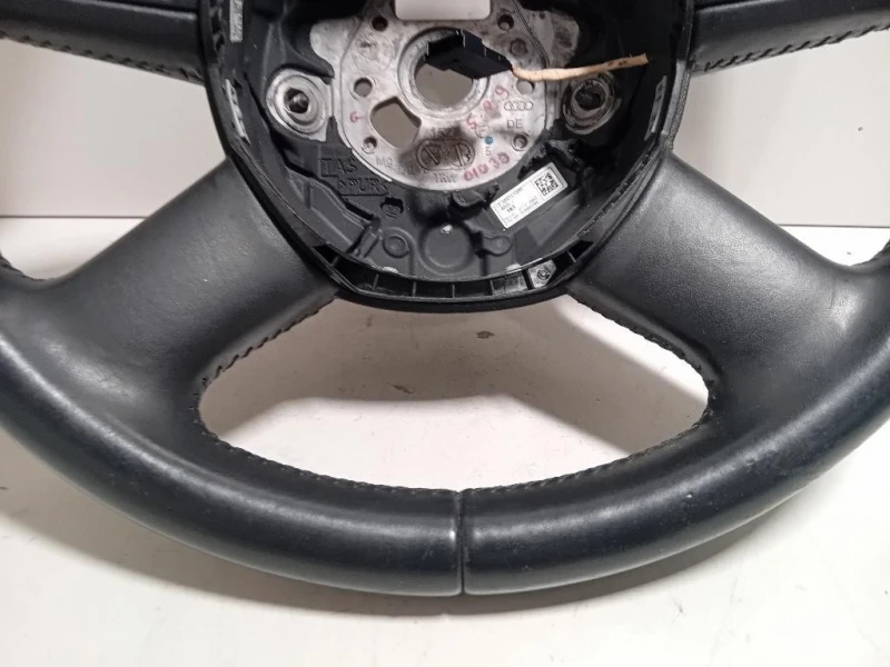 Volante 61678340C004F0 880 201 Audi A6 4F2 2008