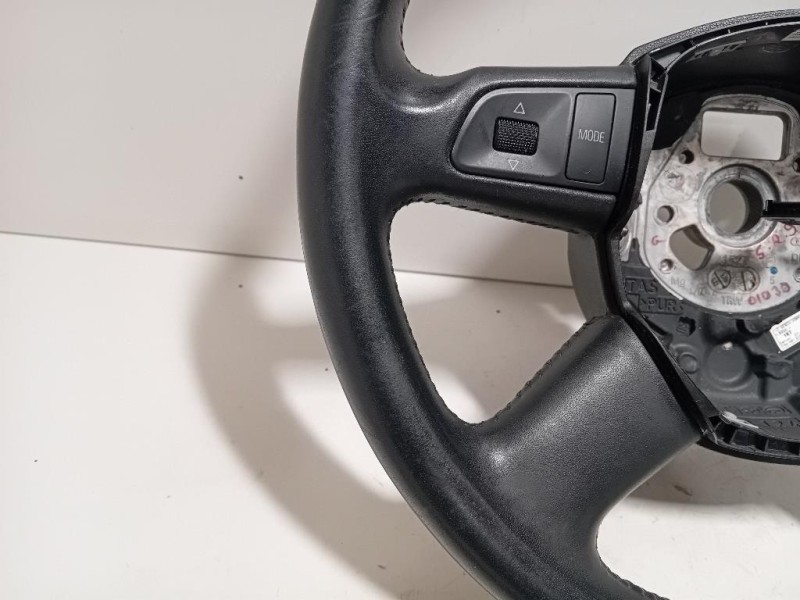 Volante 61678340C004F0 880 201 Audi A6 4F2 2008