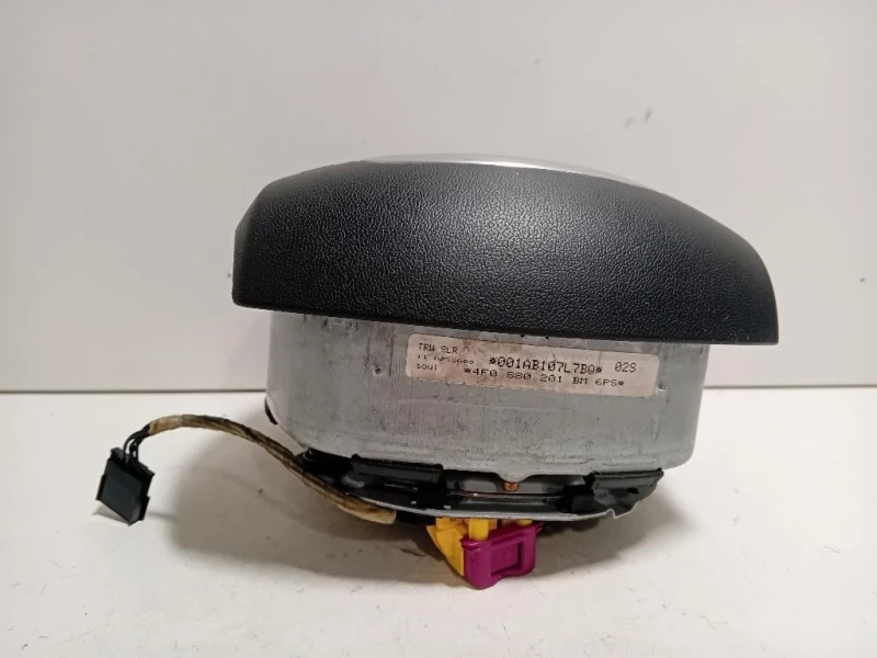 Volante 61678340C004F0 880 201 Audi A6 4F2 2008