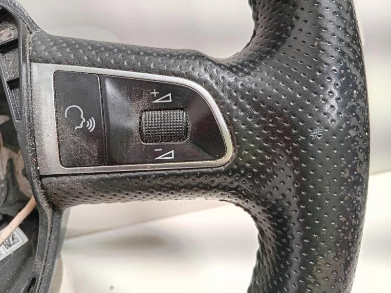 Volante 61711340B00 Audi Q7 4LB 2009