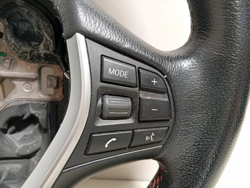 Volante 62560151D Bmw Serie 1 F20 Berlina 2012