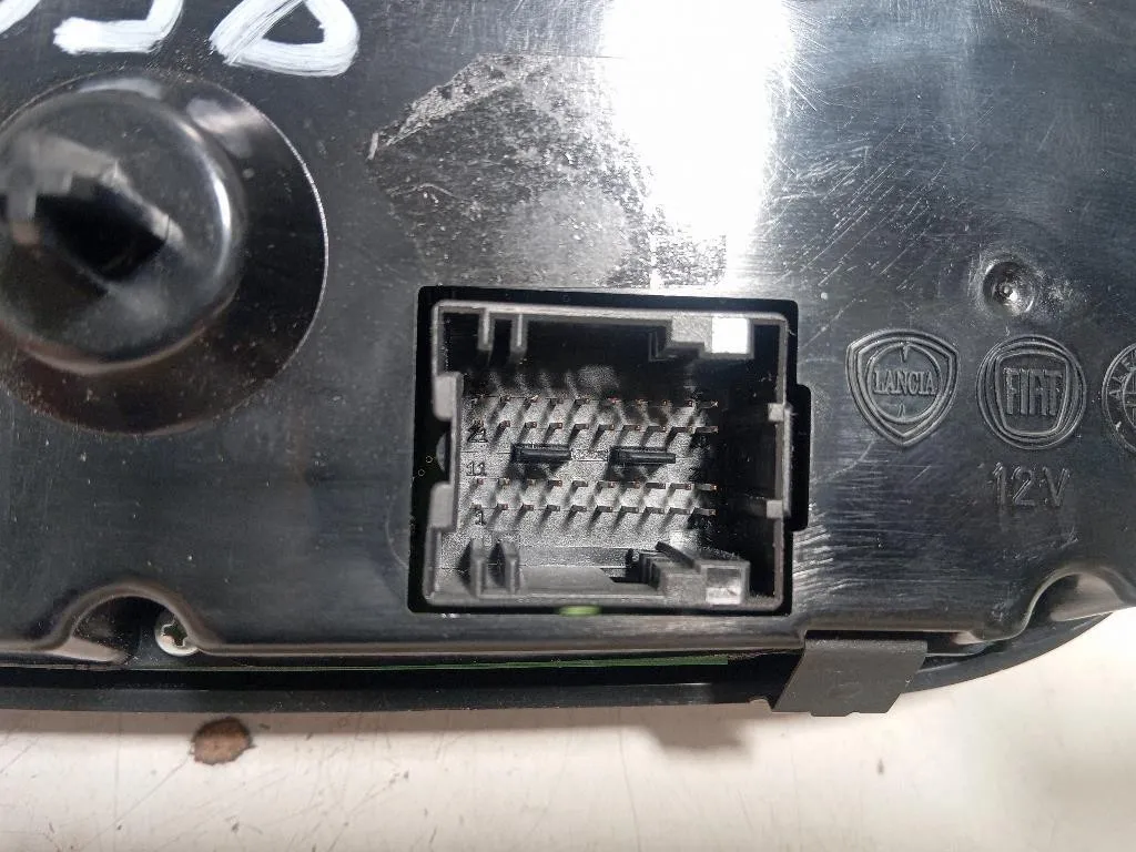 Modulo Comando Riscaldamento Clima 156101737 Alfa Romeo Giulietta 2013