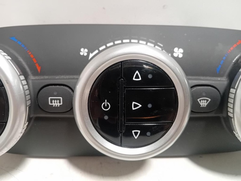 Modulo Comando Riscaldamento Clima 156101737 Alfa Romeo Giulietta 2013