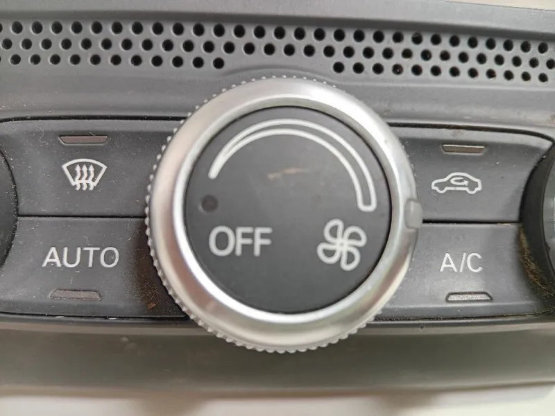 Modulo Comando Riscaldamento Clima 8X0 820-043 C Audi A1 8XA Sportback 2012