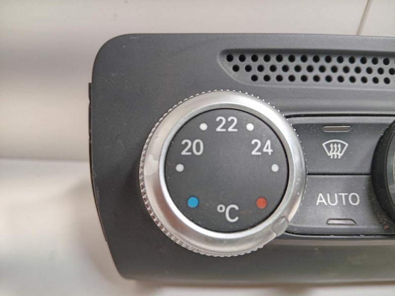 Modulo Comando Riscaldamento Clima 8X0 820-043 C Audi A1 8XA Sportback 2012