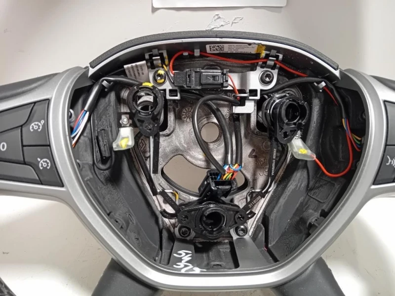 Volante 484001375R Dacia Duster II 2021