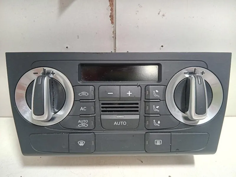 Modulo Comando Riscaldamento Clima 8P0820043BK Audi A3 8PA Sportback 2010
