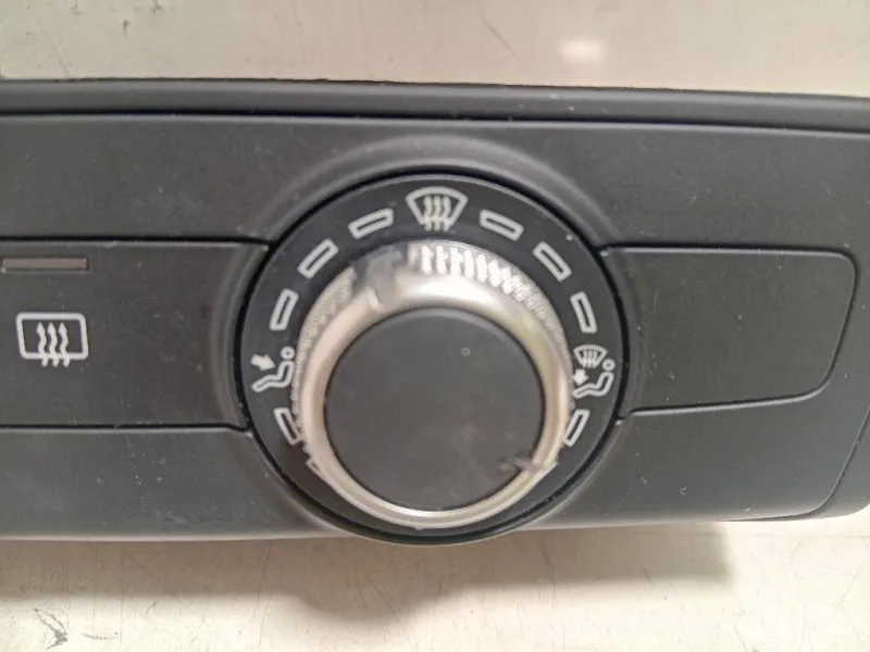 Modulo Comando Riscaldamento Clima 8V0820047D Audi A3 8VA Sportback 2012