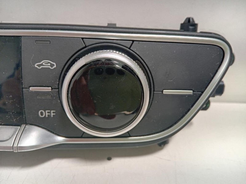 Modulo Comando Riscaldamento Clima 8W0820043F Audi A4 8W5 Avant 2015