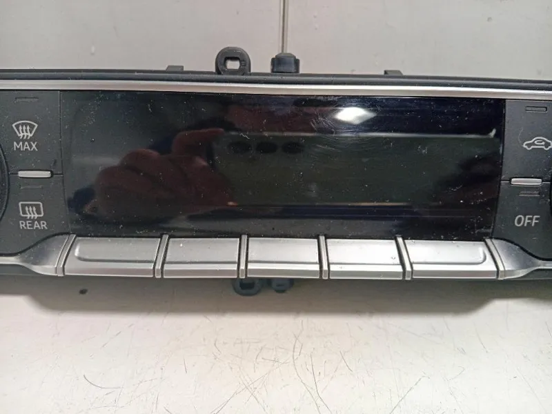 Modulo Comando Riscaldamento Clima 8W0820043F Audi A4 8W5 Avant 2015