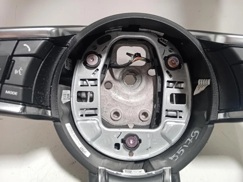 Volante KK83-3F563-LA8PVJ Jaguar F-pace 2015