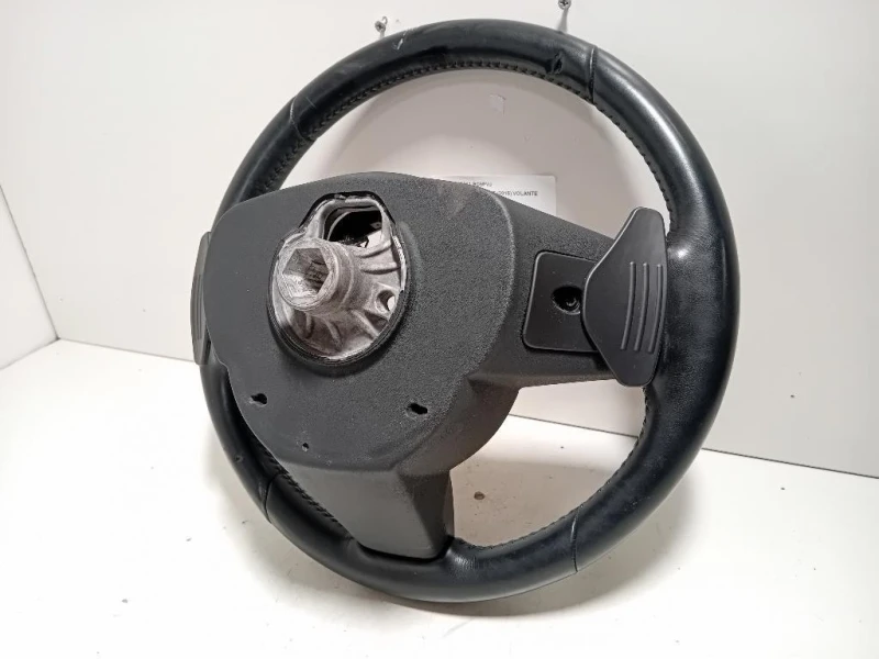 Volante GX73-3F563-RD8PVJ Jaguar XE 2015