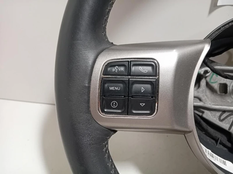 Volante 1SQ891DFAG Jeep Compass II 2011