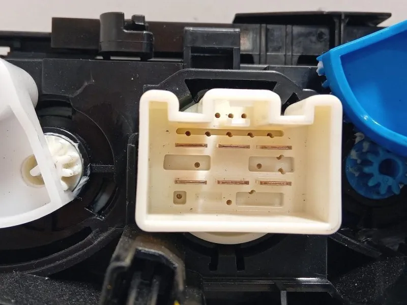 Modulo Comando Riscaldamento Clima T20954B Dacia Duster II 2018