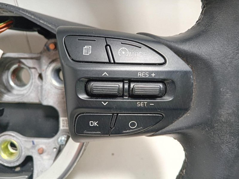 Volante 56120-H8000 Kia Stonic 2017