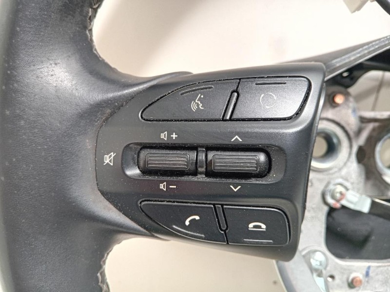 Volante 56120-H8000 Kia Stonic 2017