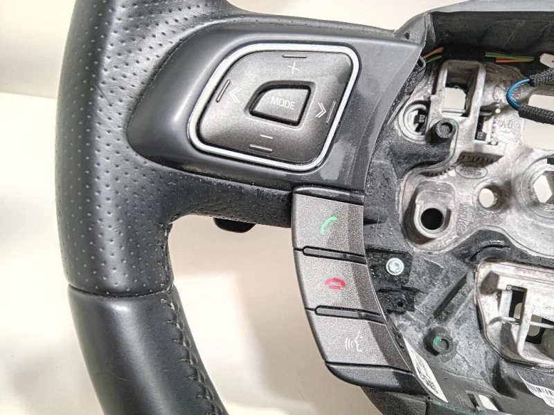 Volante BJ3M-3F563-KE Land Rover Range Rover Evoque I 2011