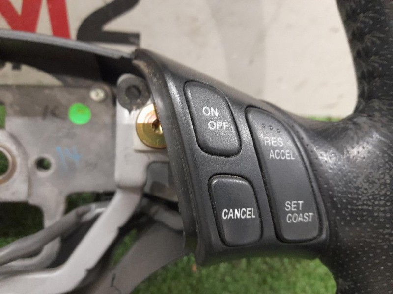 Volante GJ6A32980H02 Mazda 6 I 2003