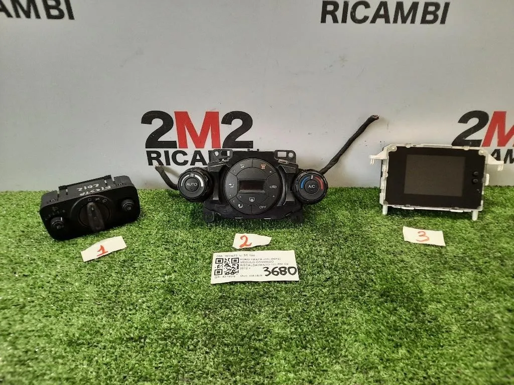 Modulo Comando Riscaldamento Clima 8A6T18C612 PULSANTIERA AC CENTRALINA Ford Fiesta VI 2012