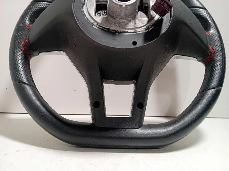 Volante A24646008039E38 Mercedes Classe C W204 2011