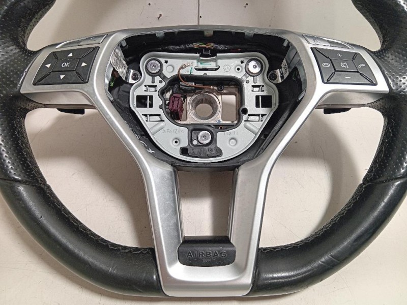 Volante A1724604203 Mercedes Classe E W212 2013