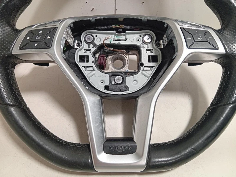 Volante A1724604203 Mercedes Classe E W212 2013