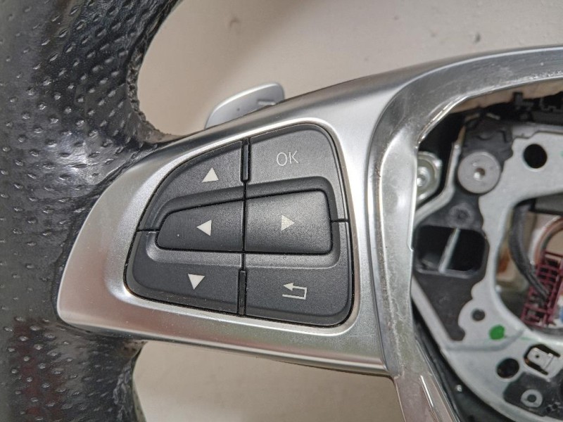 Volante A0024602203 Mercedes Classe GLE W166 2015