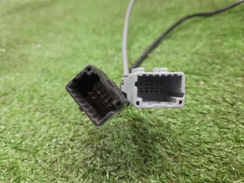 Retrovisore Esterno ANT SX FILI 7+4 232636325 963029873R Dacia Duster II 2018